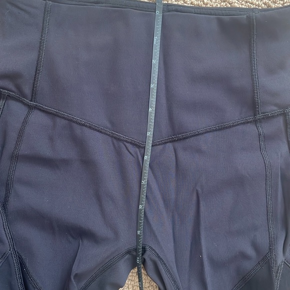 Lululemon Leggings - Picture 11 of 11
